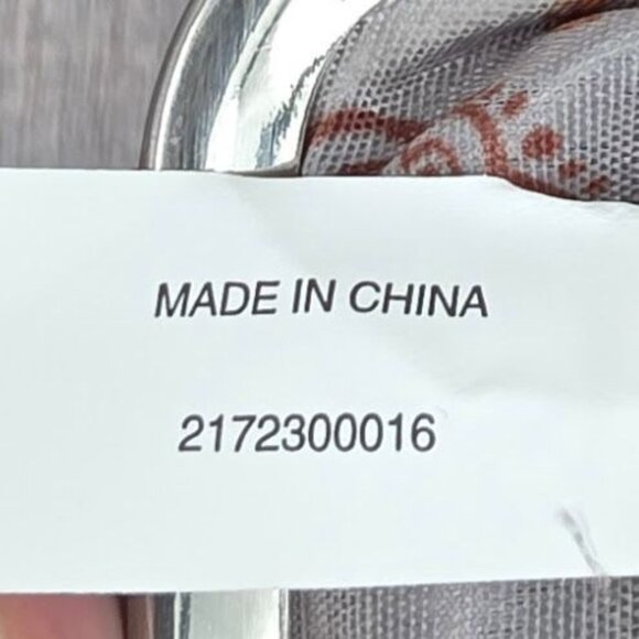 HOBO Lauren Wallet Clutch Embossed Black Leather Floral Lined Kiss Lock Fold New - Picture 13 of 14